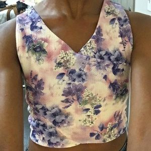 Floral Crop top🌸